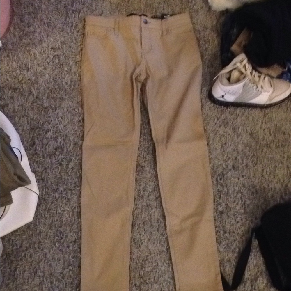 Skinny jeans